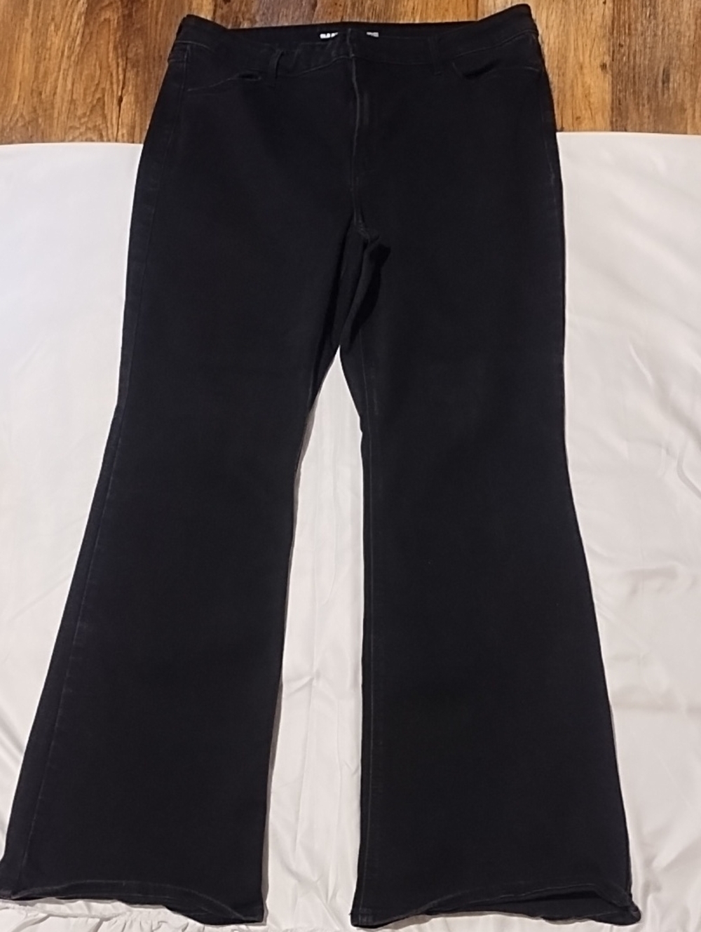 Old Navy Black Flare Jeans - Wide Leg VGC Size 16.